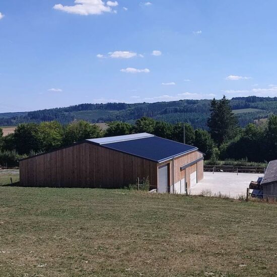 Construction hall agricole Benonchamps architecte Valérie Kaiser