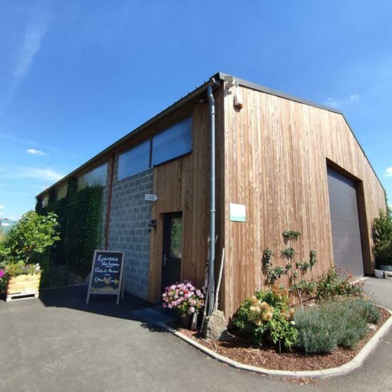 Construction hall agricole Benonchamps architecte Valérie Kaiser