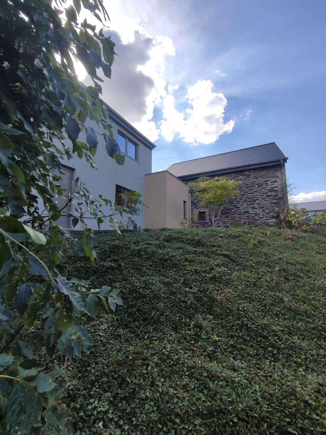 Valérie Kaiser rénovation grange Houiffalize et nouvelle construction