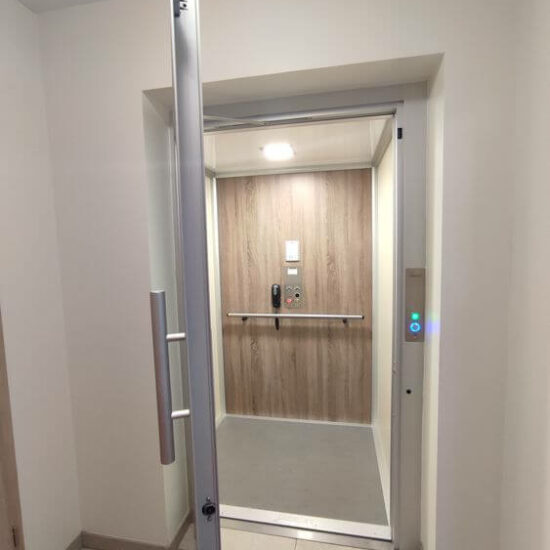 ascenseur habitation PMR Bastogne architecte Kaiser