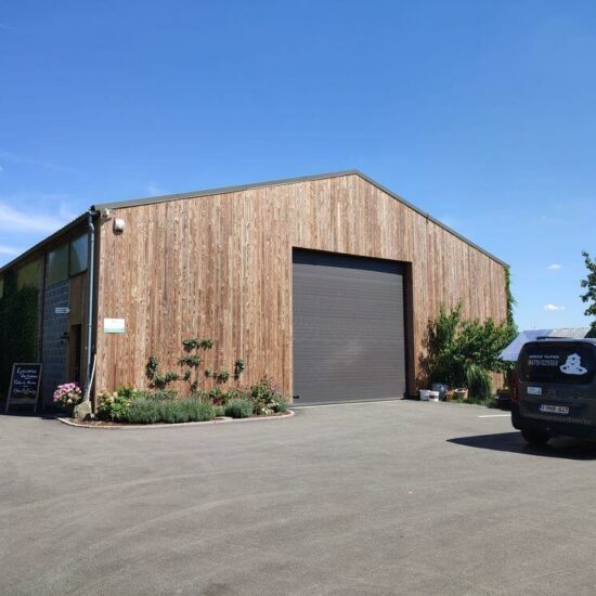 Construction hall agricole Benonchamps architecte Valérie Kaiser