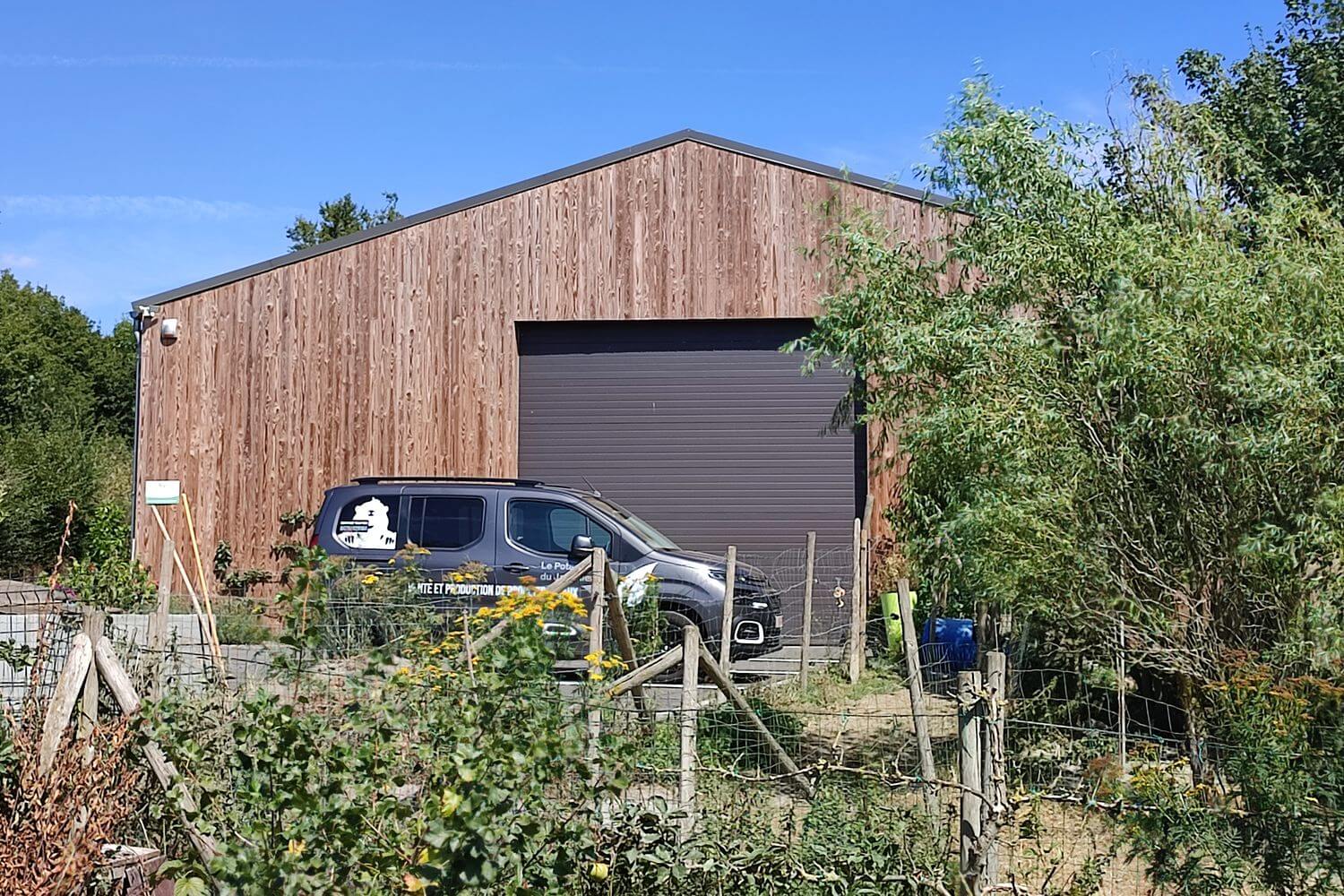 contruction hall professionnel Benonchamps architecte Valerie Kaiser