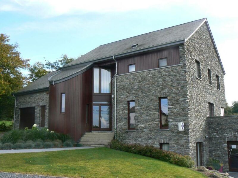 Nouvelle construction avec partie professionnelle Noville Bastogne architecte Kaiser