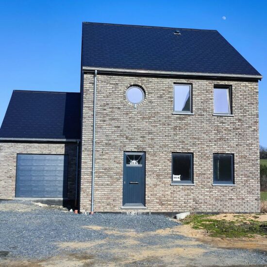 Construction clé sur porte Hardigny architecte Valérie Kaiser Bastogne (2)